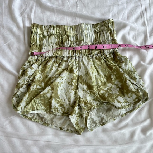 NWOT Free People Movement the way home green shorts XS - Picture 6 of 10